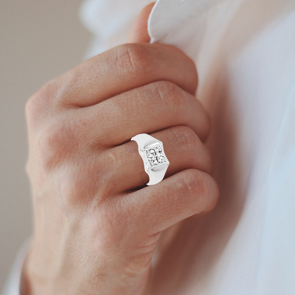 Majestic Radiance 1.00Ct Solitaire