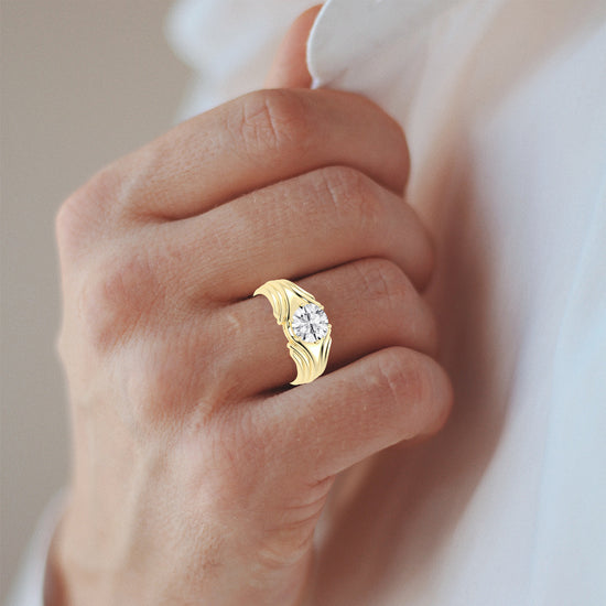 2.00Ct Round Shape Solitaire
