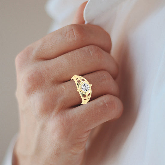 Luxe Vertex 1.00Ct Round Shape Solitaire