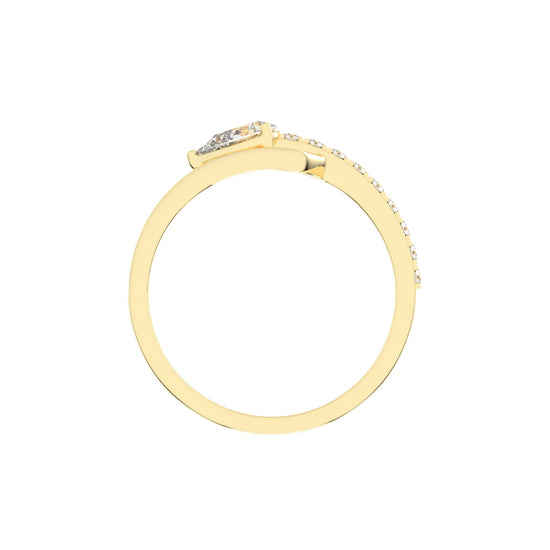 Celestia Curve – Teardrop Elegance Ring