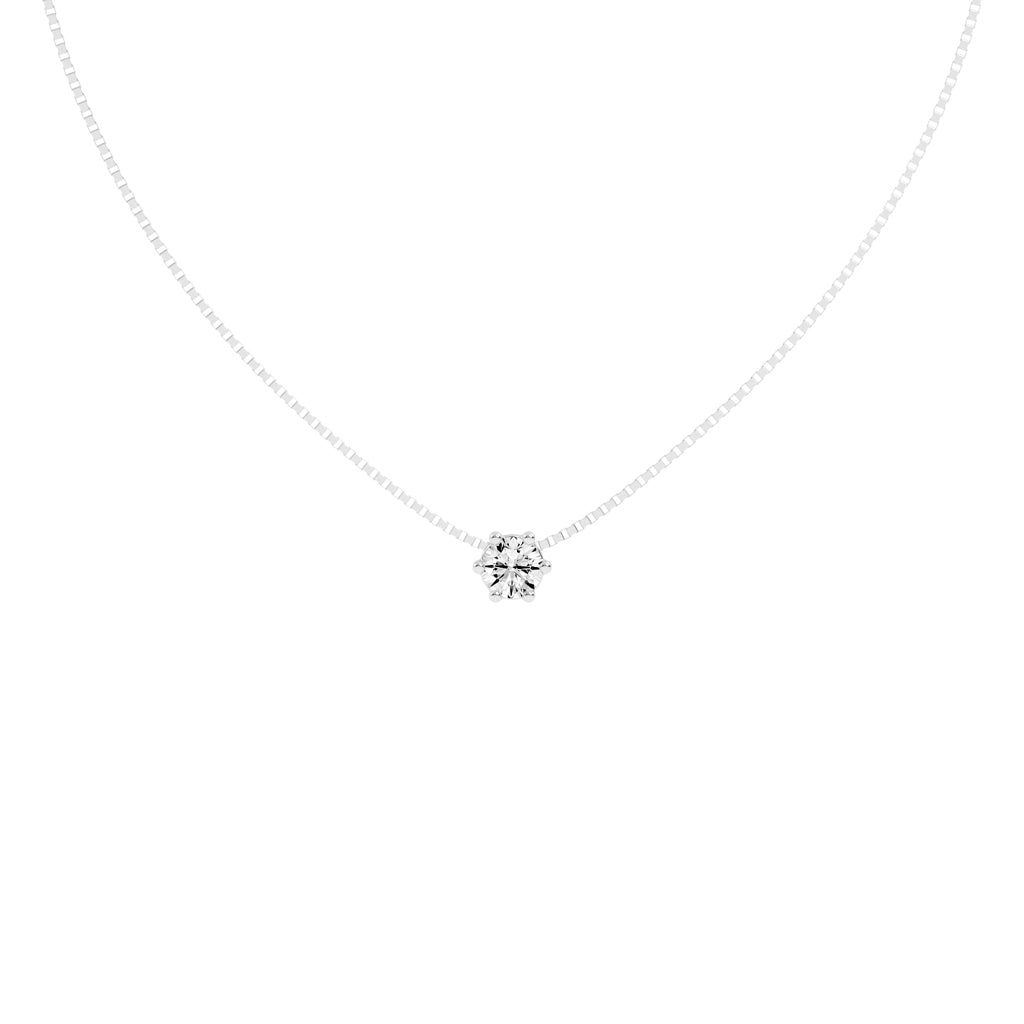 Solia Star – Petite Solitaire Pendant