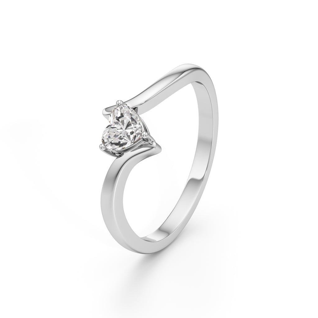 Sweetheart Twist Gold Ring