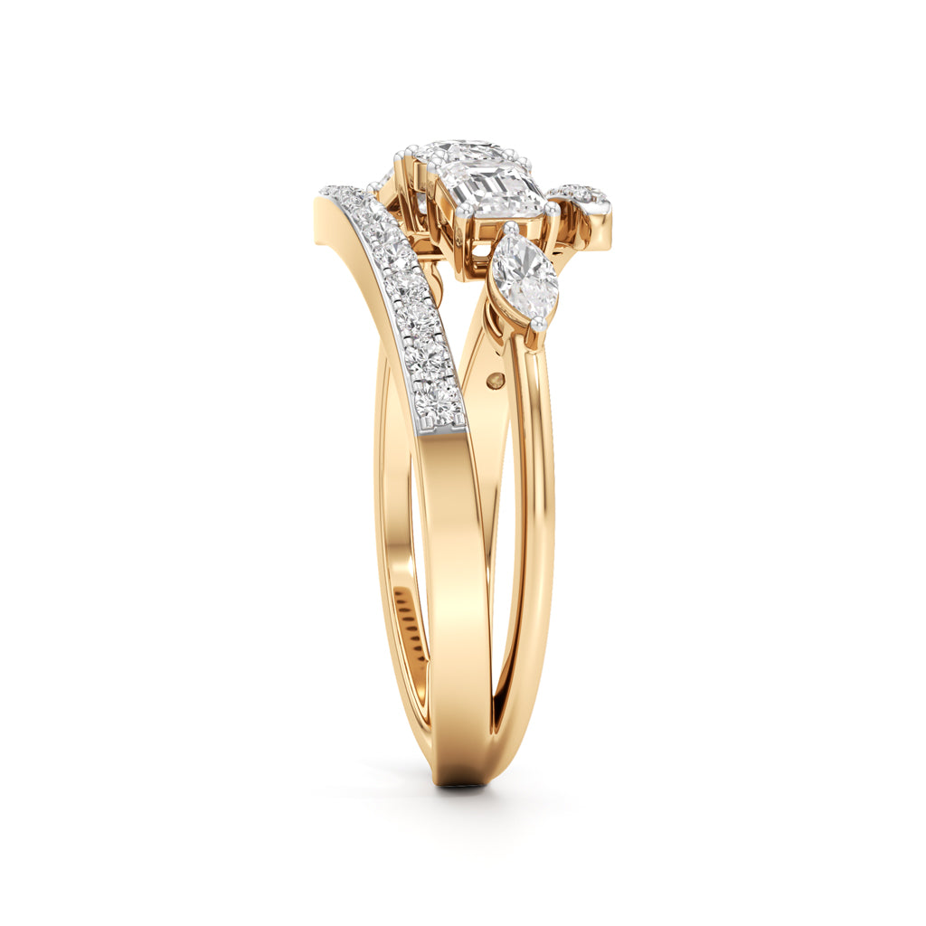 Eterna Glimmer Gold Ring