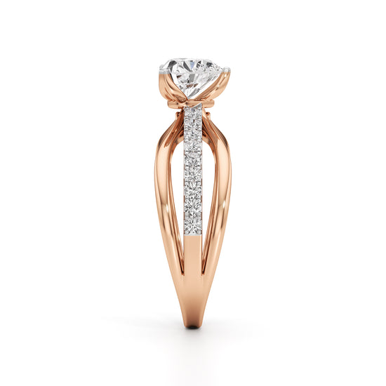 Amora Split Shank Heart Ring
